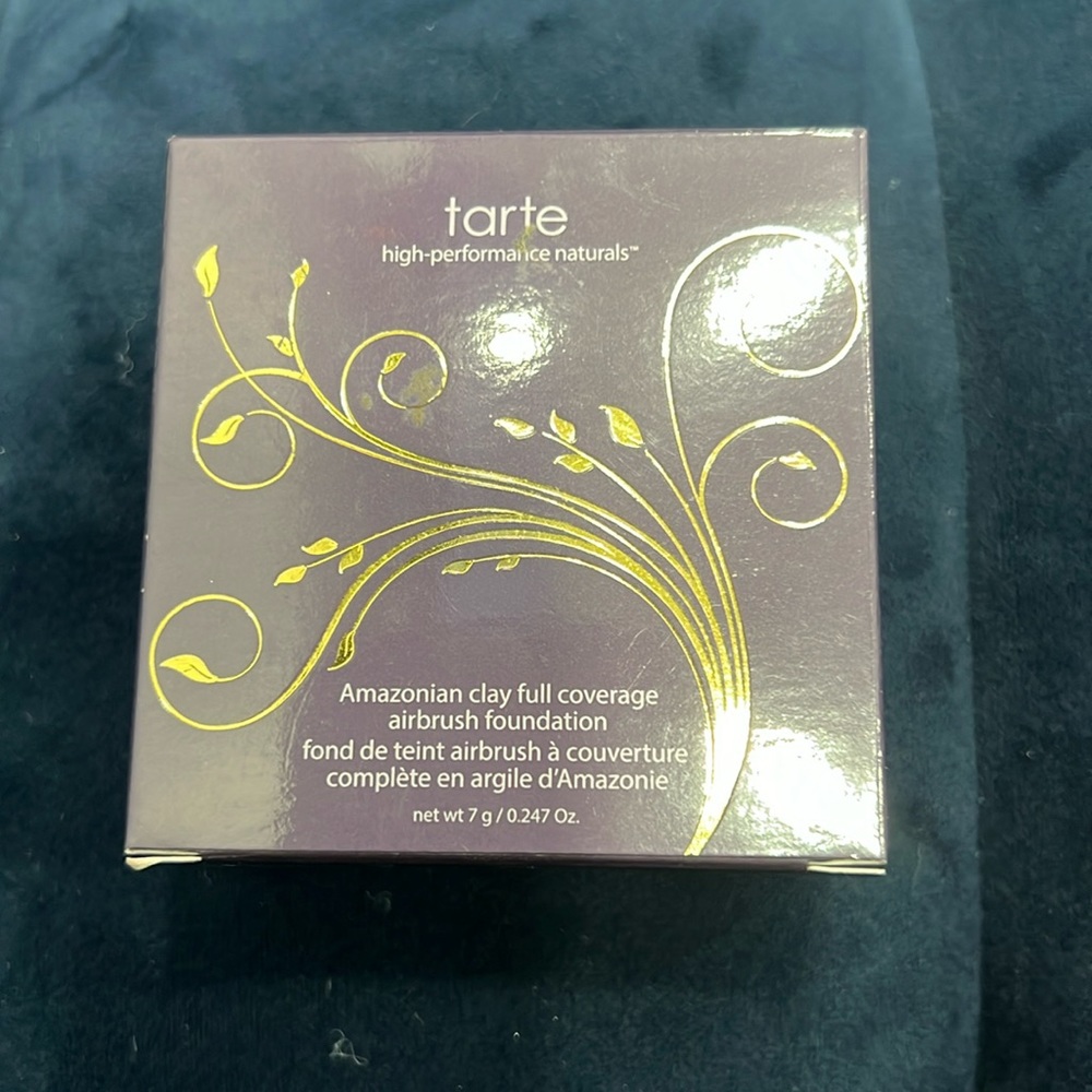 Tarte Amazonian clay full coverage airbrush foundation.
